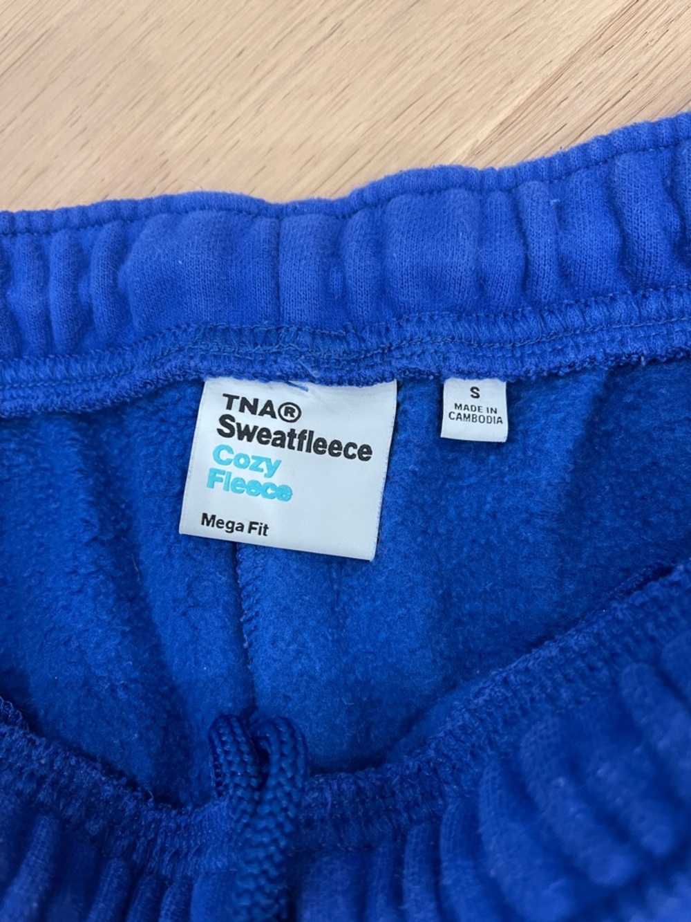 Aritzia TNA SWEATFLEECE Mega Fit Sweatpants Joggers - Picture 2 of 4